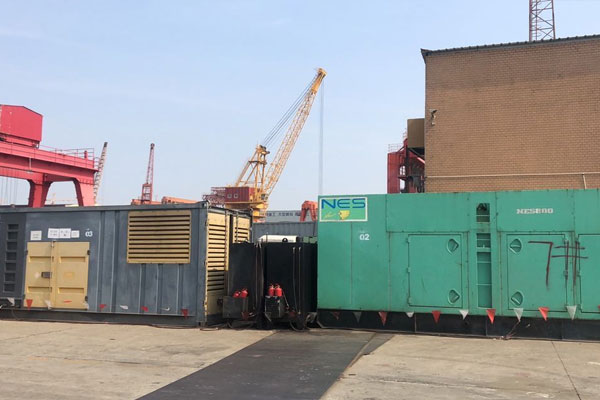 河北发电机出租空气滤清器的清洁频率是多少？